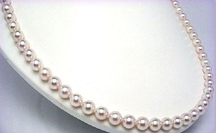 特売　高値のアコヤ真珠　敢えて破格値で特売　 照り巻きの綺麗なあこやパールロングネックレス７ｍｍ前後　８２cm　_画像8