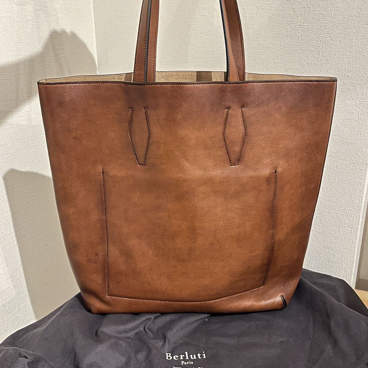 超美品 Berluti ベルルッティ 絶盤 フィオーレレザー スイフト 超美品 Berluti ベルルッティ 絶盤 フィオーレレザー スイフト