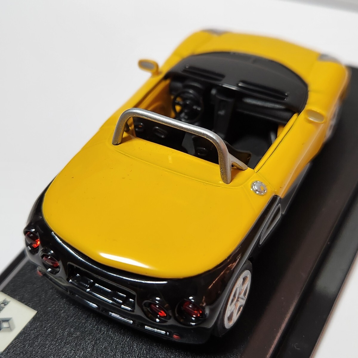 ミニカー RENAULT SPIDER デルプラドカーコレクション 世界の名車コレクション スケール1/43 イエローブラック ケース付き _画像8