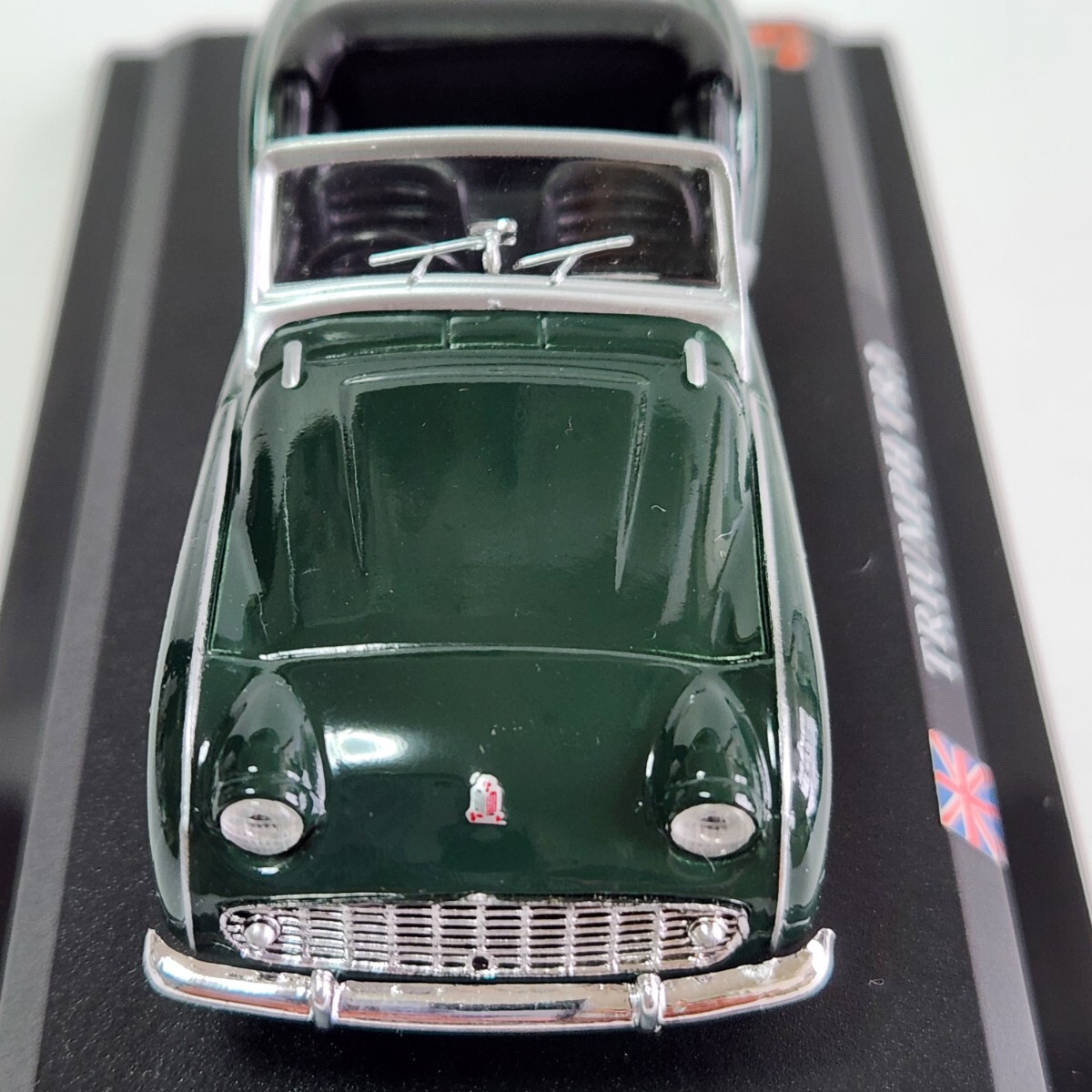 ミニカー TRIUMPH TR3 デルプラドカーコレクション 世界の名車コレクション グリーン スケール1/43 ケース付き _画像3