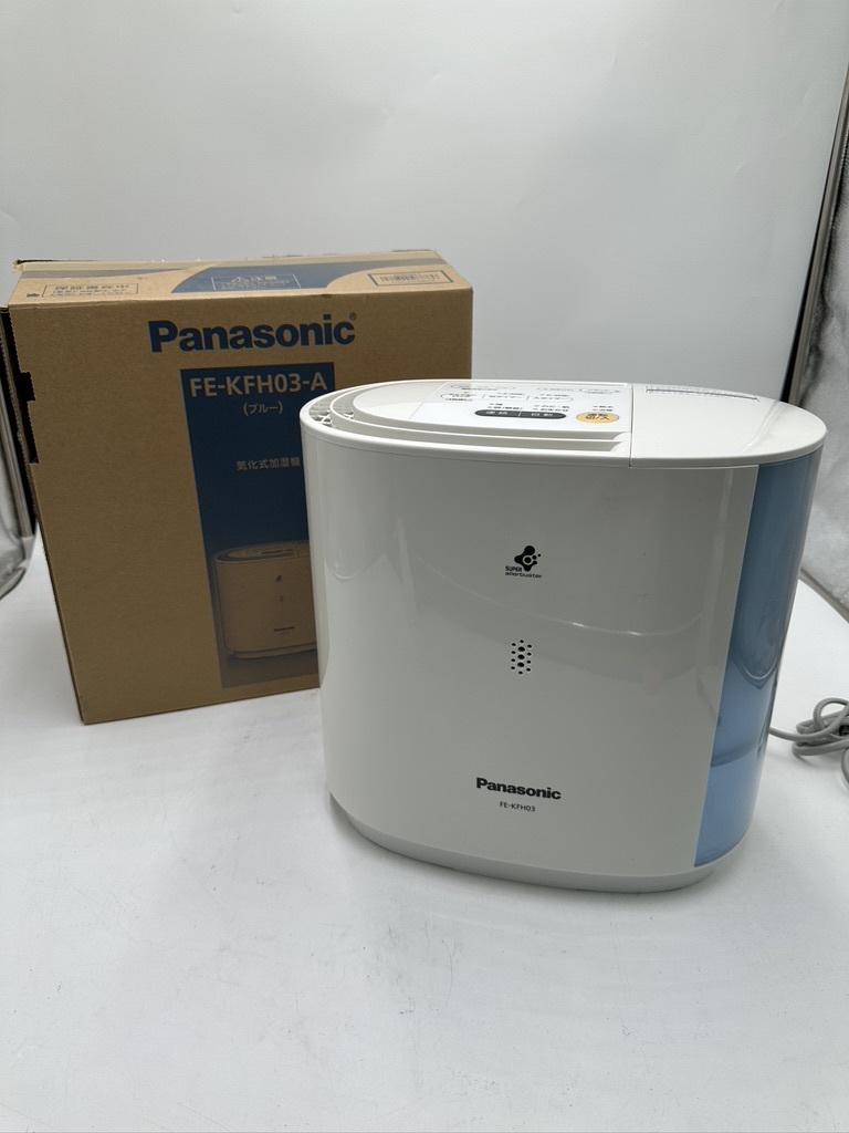 t0691 Panasonic パナソニック 気化式加湿器 FE-KFH03 2012年製 ホワイト 家電 加湿器_画像1