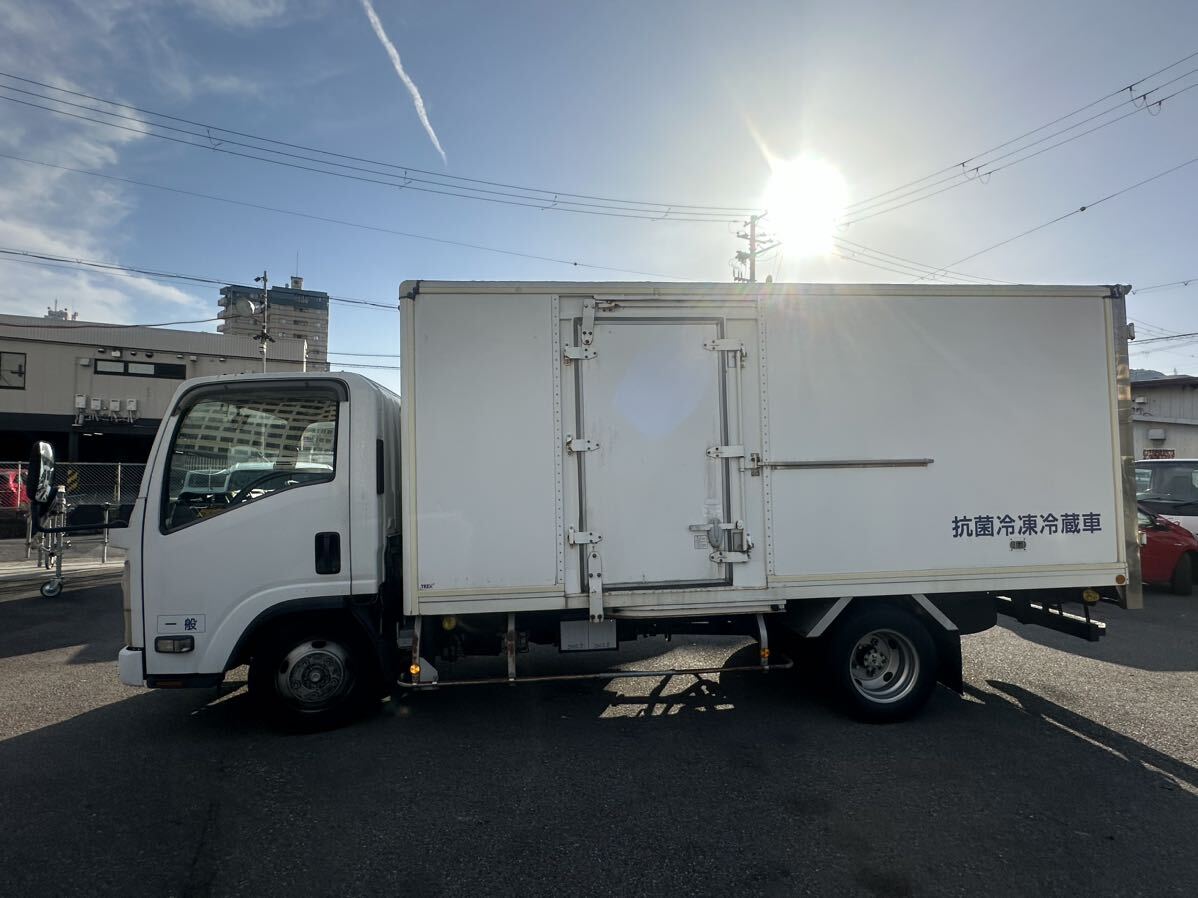 積載2トン イスズ エルフ 冷凍冷蔵車 ＡＴ 2990㏄ 実働 ラッシングレール3段 バックカメラ ETC_画像2