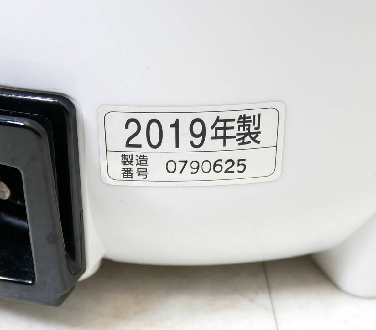 ▲(R605-I44) 動作品 ZOJIRUSHI 象印 EE-RP50 スチーム式加湿器 480mL ホワイト 2019年製 加湿器 電源コード付き 通電OK_画像8