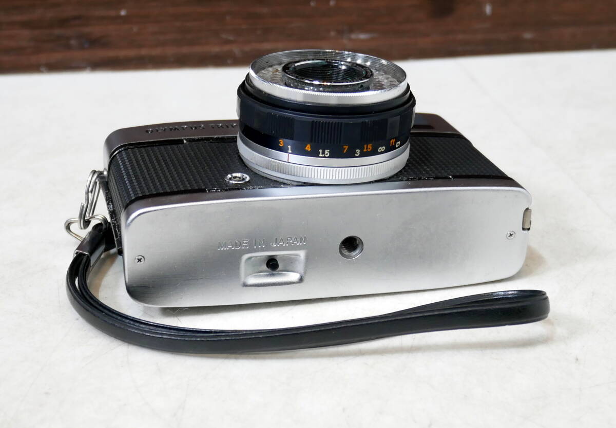 ▲(R605-E34)現状品 フィルムカメラ カメラ OLYMPUS TRIP35 オリンパス Olympus D.Zuiko 1:2.8 f＝40mmの画像5