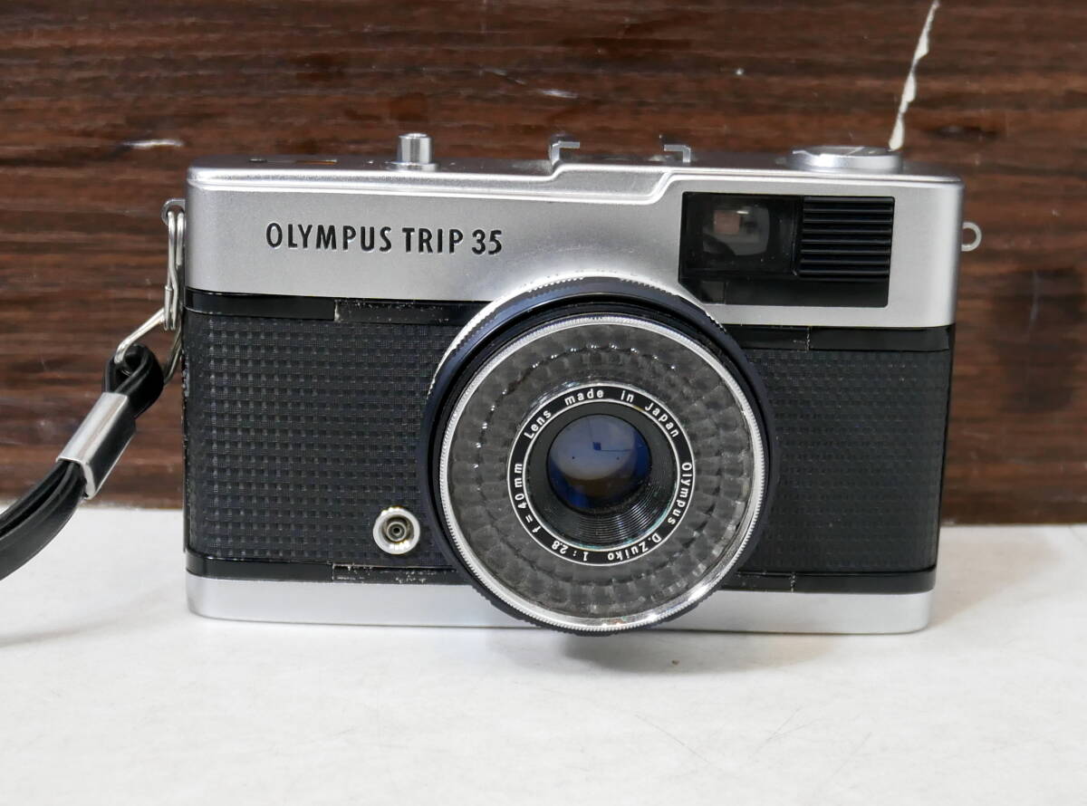 ▲(R605-E34)現状品 フィルムカメラ カメラ OLYMPUS TRIP35 オリンパス Olympus D.Zuiko 1:2.8 f＝40mmの画像2
