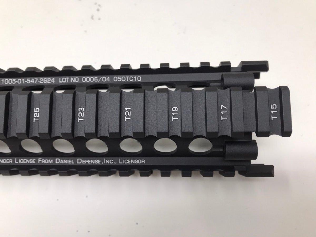 ◆未使用 保管品 Daniel Defense M4A1 RIS II ハンドガード◆12018★_画像2