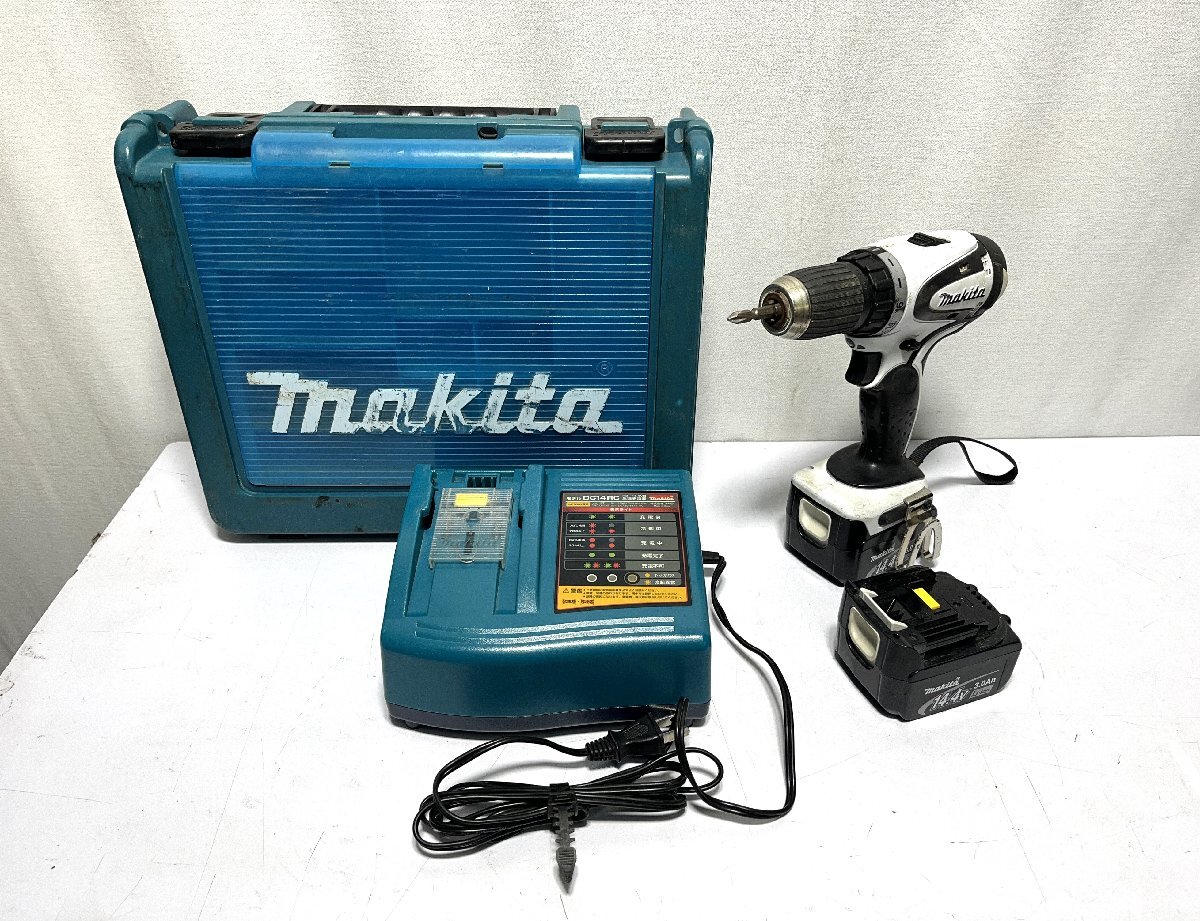 ▽makita マキタ 充電式ドライバドリル 無段変速・正逆転両用 DF440D 14.4V バッテリ×2個 充電器付き 中古▽011240_画像1