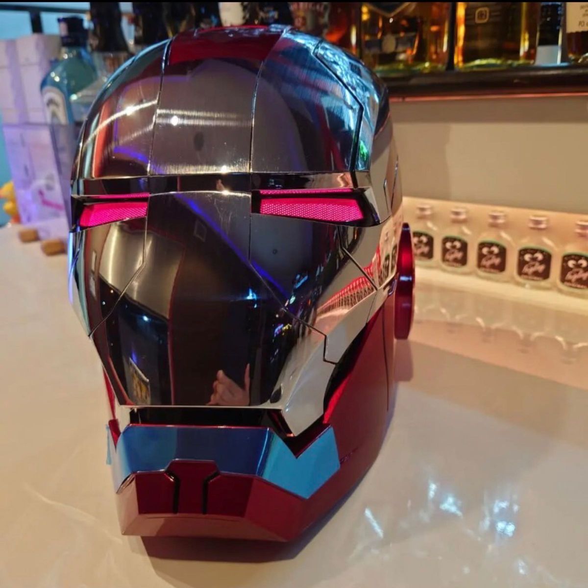 アイアンマン ヘルメット 自動開閉 音声認識開閉可能 AUTOKING 1 アイアンマン ヘルメット 自動開閉 音声認識開閉可能 AUTOKING 1
