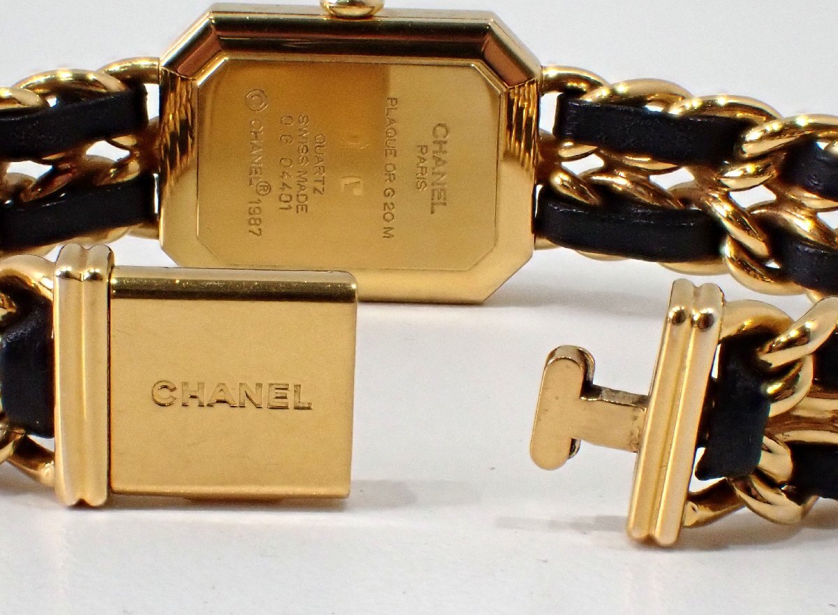  beautiful goods Chanel Premiere Gold GP black leather L quarts clock 604