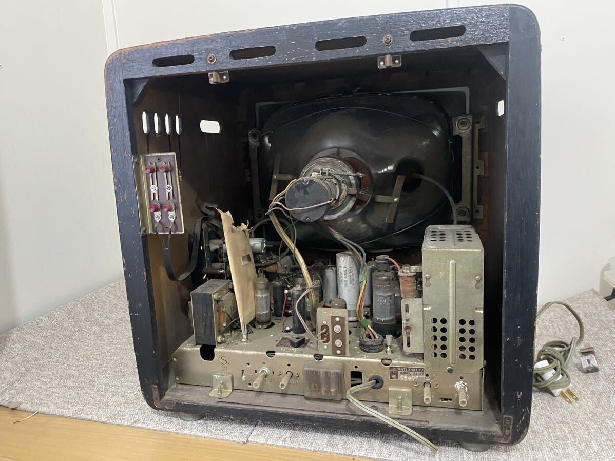  vacuum tube tv (National) Showa Retro ( Brown tube tv ) vacuum tube ( that time thing )MODEL(T14- M7) used ( present condition exhibition ) Junk ( parts ..)