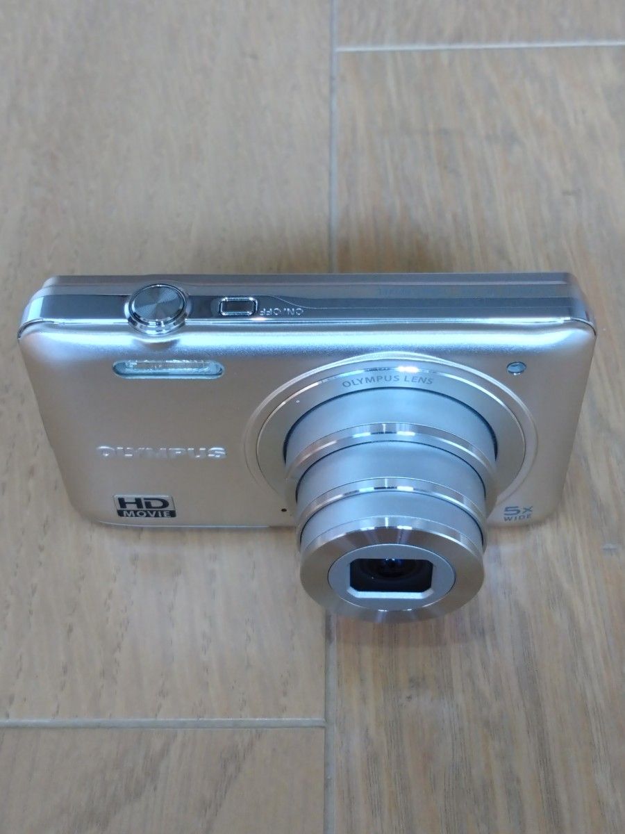 OLYMPUS デジタルカメラ VG-145 3.0型液晶モニター 光学5倍ズーム1400万画素 広角26mm