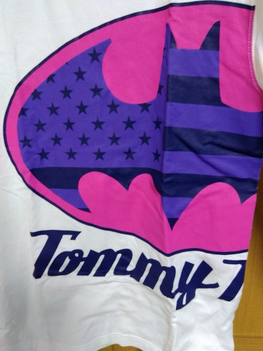 【美品】TOMMY ×BATMANコラボバットマン白SロンTロングＴシャツ