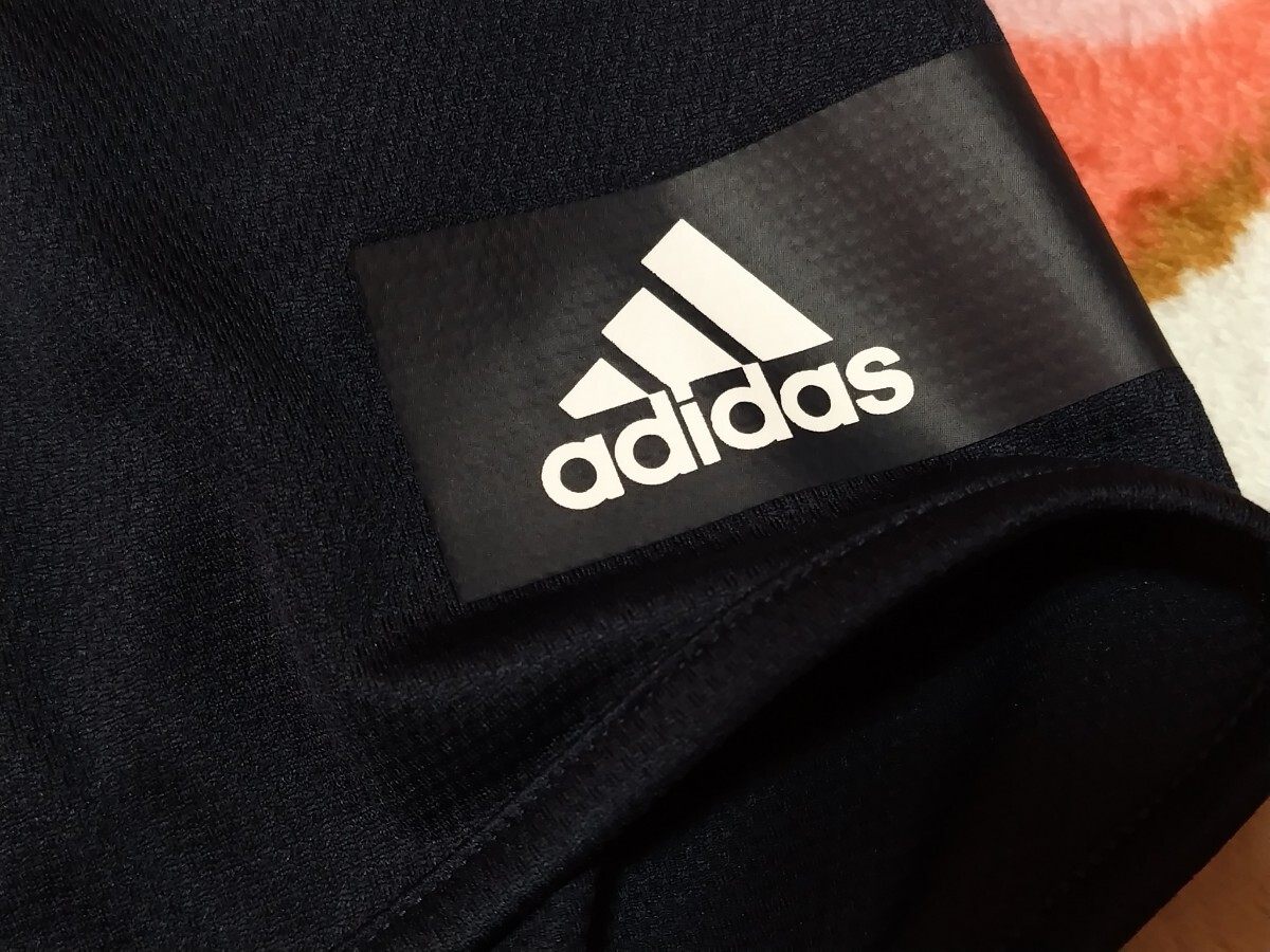  Adidas half pants 140