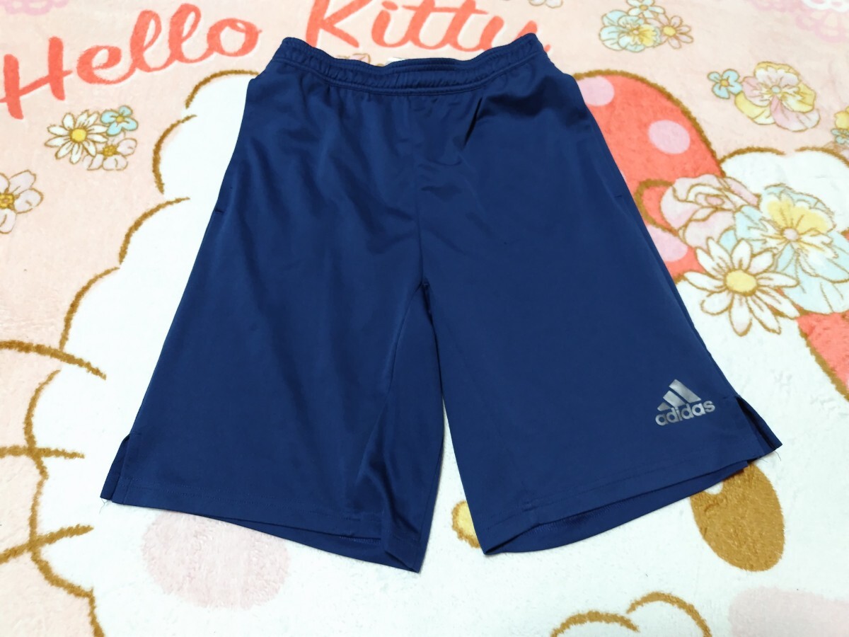  Adidas half pants 160