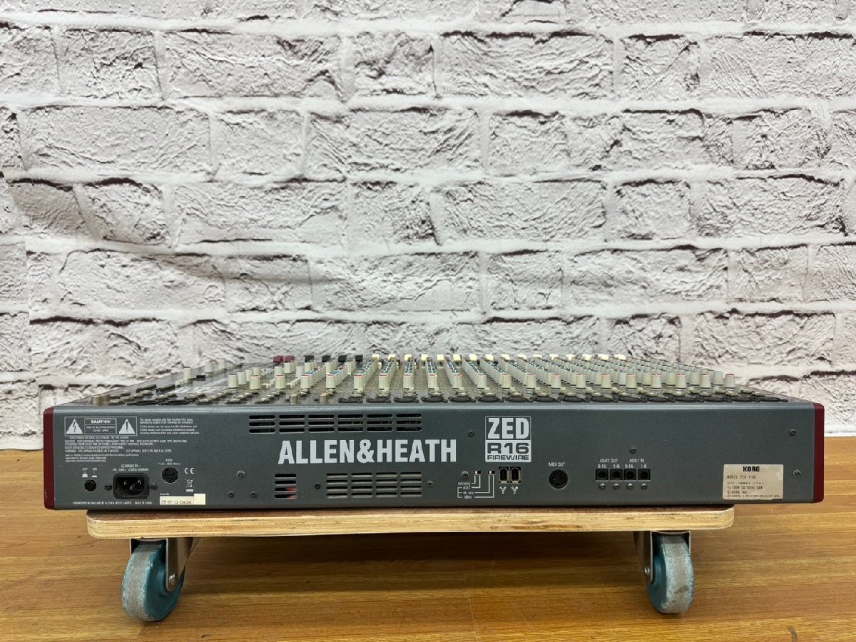 □t2904　現状品★ALLEN&HEATH 　アレン&ヒース ZED R16 　ミキサー　本体のみ_画像8