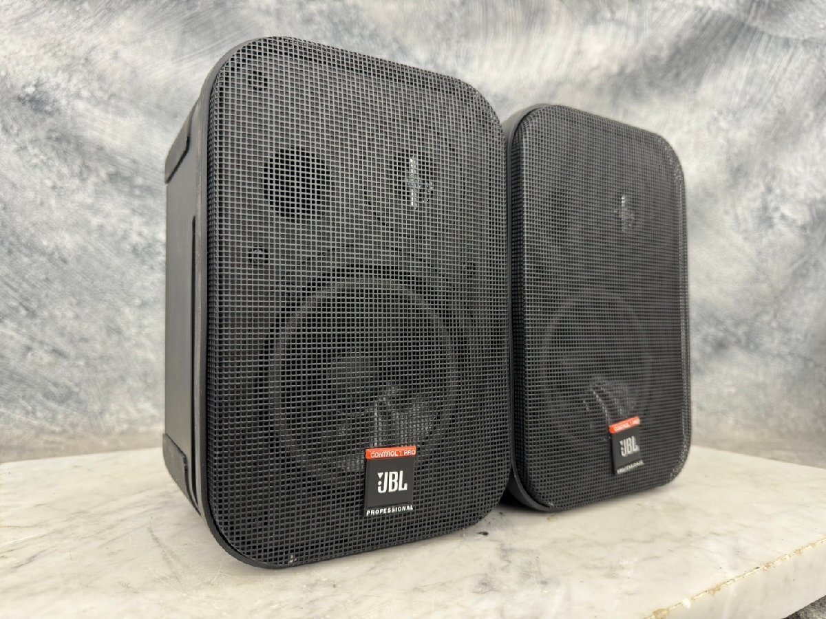 □t53　中古★JBL 　Control 1PRO　ペアスピーカー_画像1