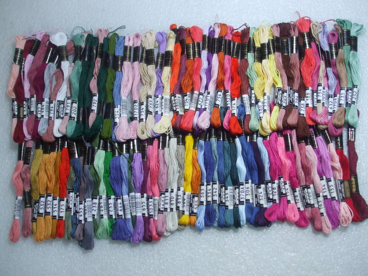 オリンパス 刺繍糸 100本各色の画像1