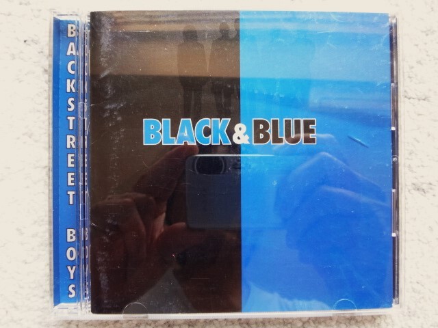 Ｄ【 BACKSTREET BOYS / BLACK & BLUE 】国内盤（解説・訳詞付き）CDは４枚まで送料１９８円_画像1