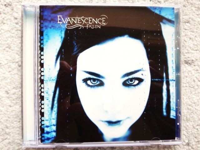 Ｂ【 EVANESCENCE エヴァネッセンス / FALLEN 】国内盤（解説・訳詞付き）CDは４枚まで送料１９８円_画像1