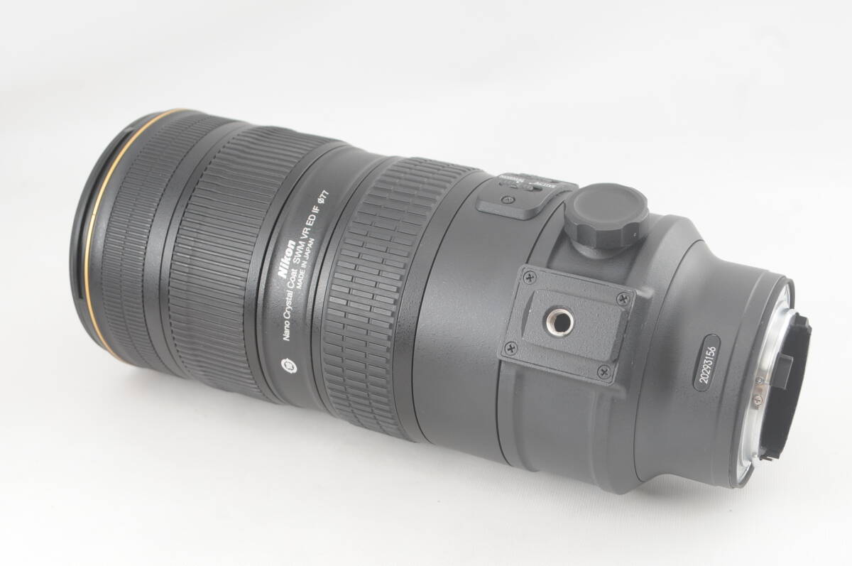 ★新品級★ Nikon ニコン AF-S 70-200mm F2.8 G ED VRⅡ元箱 付属品満載★清潔感溢れる綺麗な外観! カビ・クモリなし! 細かく動作確認済!_画像5