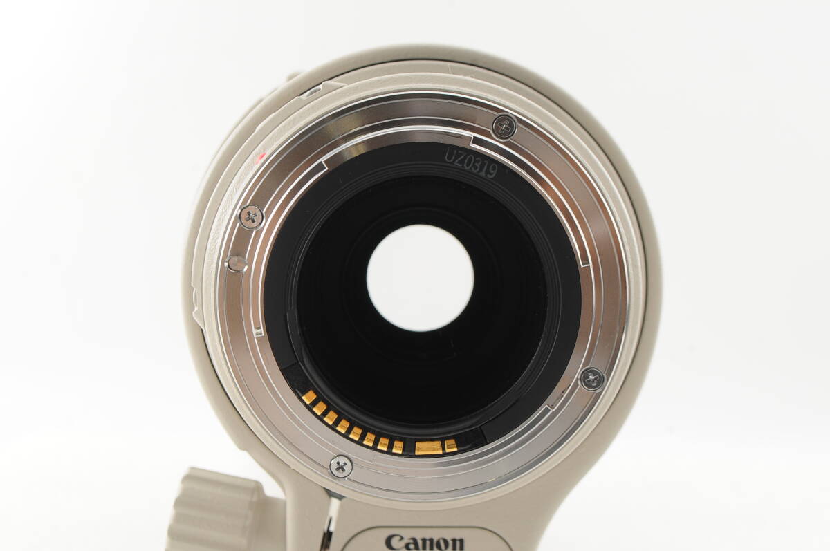 ★超美品★ Canon キヤノン EF 100-400mm F4.5-5.6 L IS USM 付属品満載★清潔感溢れる綺麗な外観! カビ・クモリなし! 細かく動作確認済! _画像8