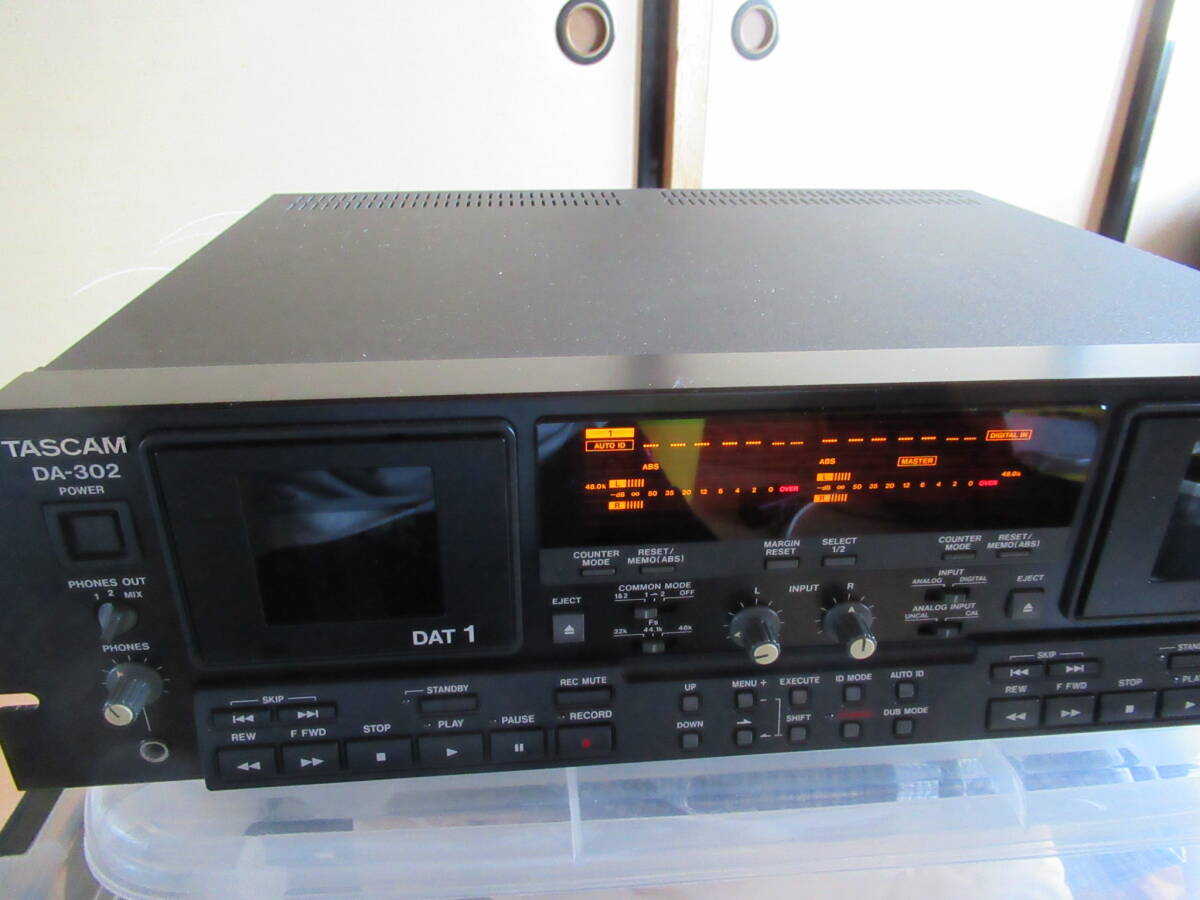 Yahoo!オークション - TASCAM DA-302 要修理 高機能プロ業務用 Yahoo!オークション - TASCAM DA-302 要修理 高機能プロ業務用