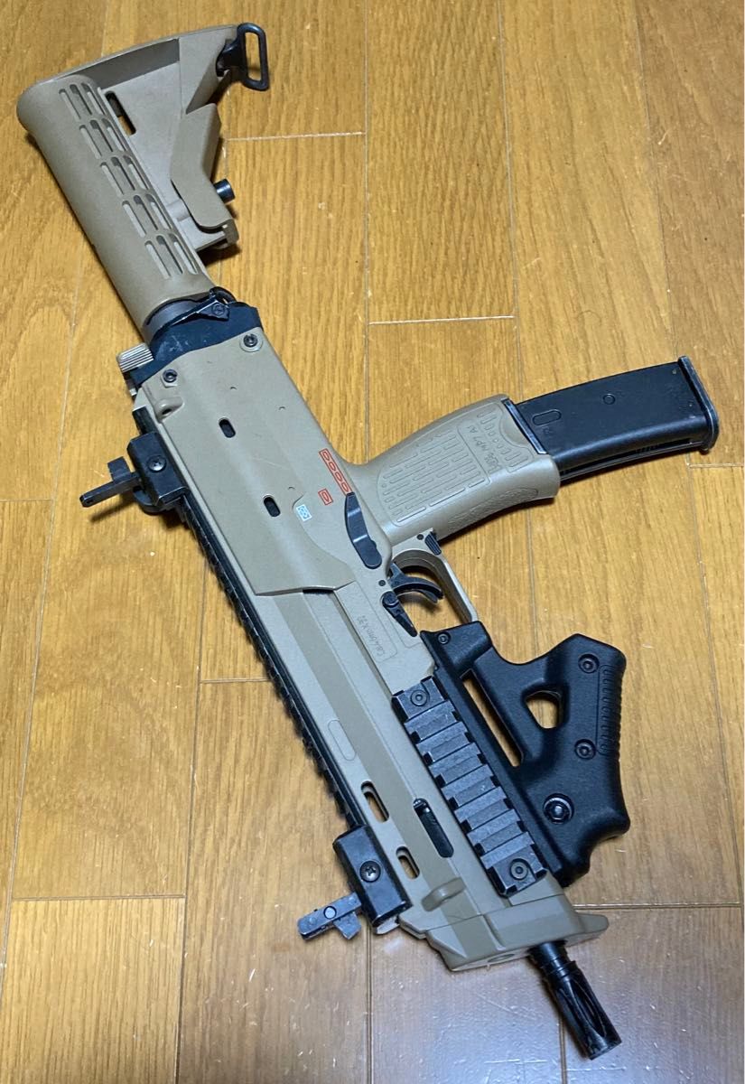 東京マルイ　MP7A1 タンカラー　ガスブローバック　サバゲ向けカスタム