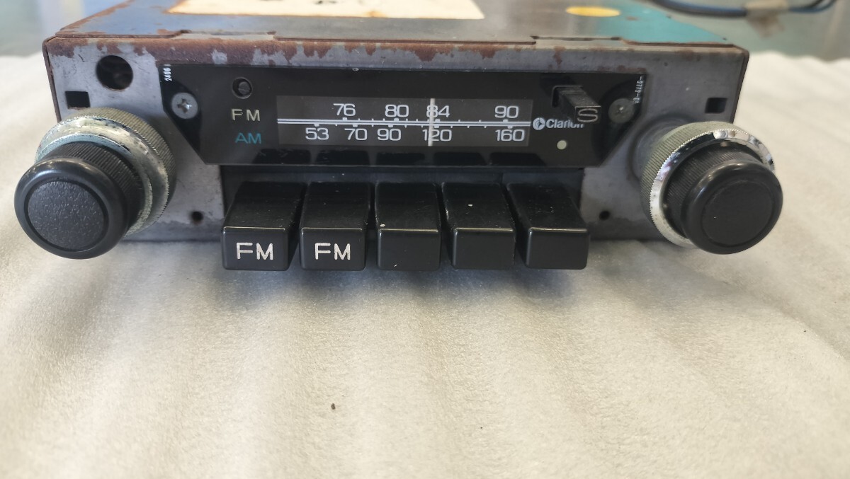 ラジオ 旧車 当時物 レトロ チューナー カーステレオ カーラジオ オーディオ ジャンクの画像2