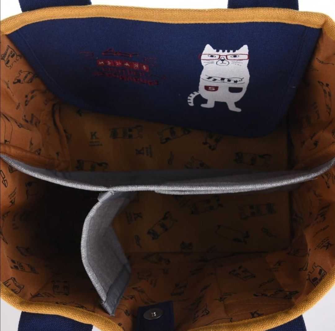ネコ　ねこ　猫　トートバッグ　クスグルジャパン　　ネコまるけ　仕切りトートバッグ　ネコザワ　かわいい　イエロー　キャンパス　丈夫　