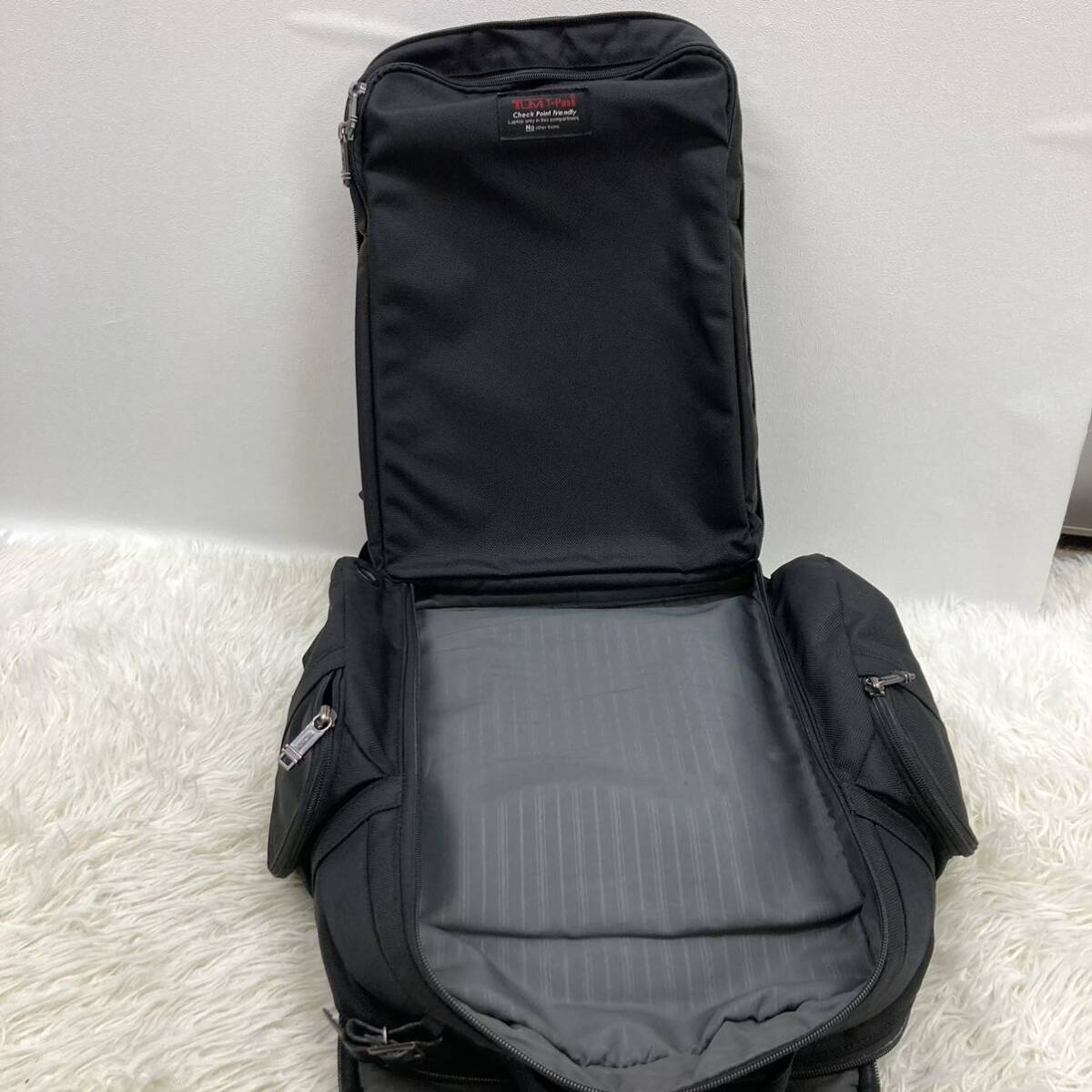 1円 【美品】 TUMI トゥミ リュック バックパック ビジネスバッグ 263578D4 メンズ A4収納 ブラック 多収納 PC T-Pass 軽量 ブリーフパック_画像7