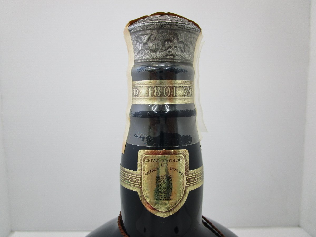 ロイヤルサルート 21年 青 陶器 700ml(1314g) 40% ROYAL SALUTE スコッチウイスキー ※キャップフィルム破れ 未開栓 古酒 /A34639_画像4