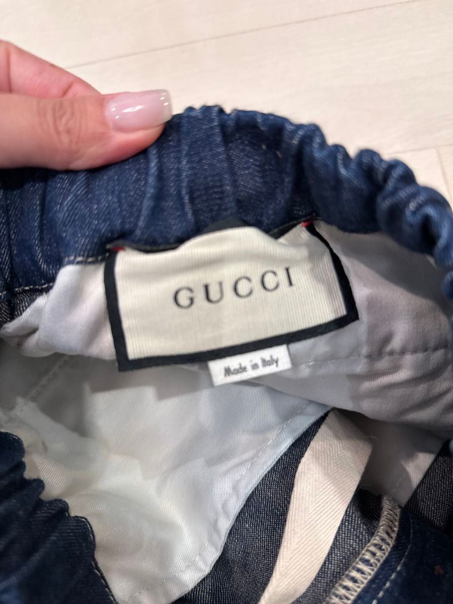 グッチデニムパンツ　gucci