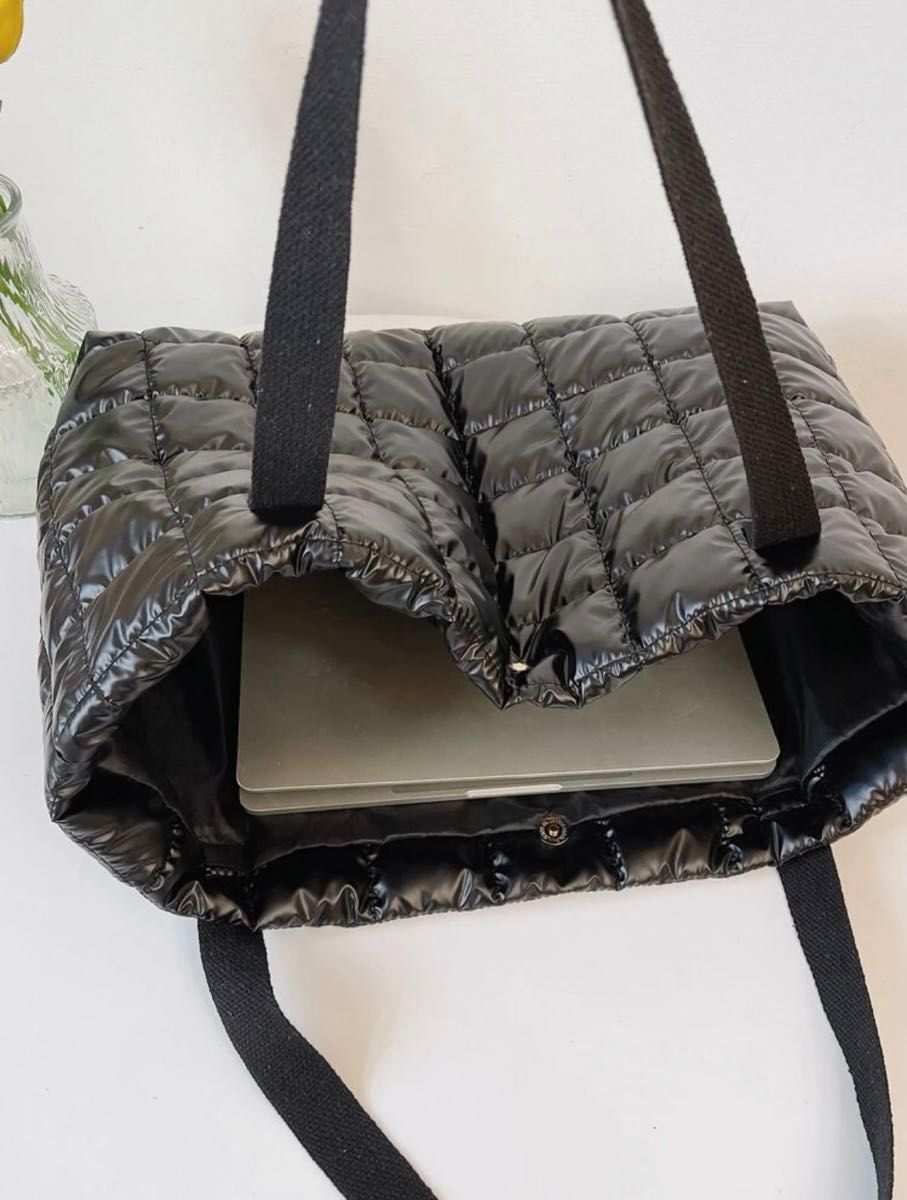 キルティングトートバッグ マザーズバッグ 黒 大容量 肩掛け ナイロンバッグ シンプル 大きめ 旅行 軽量 ブラック かばん 鞄