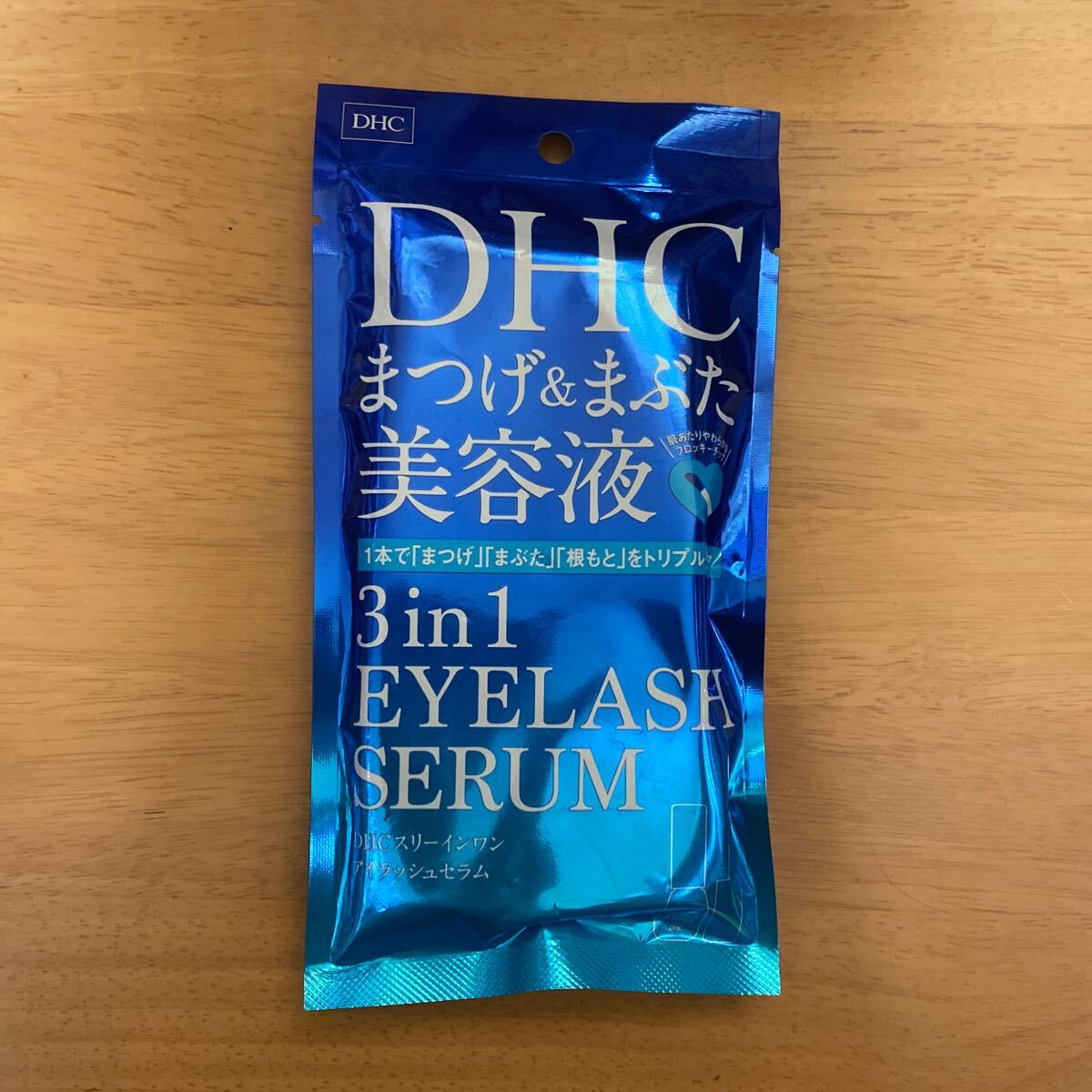 DHC eyelashes &... beauty care liquid three in one eyelashes Sera m
