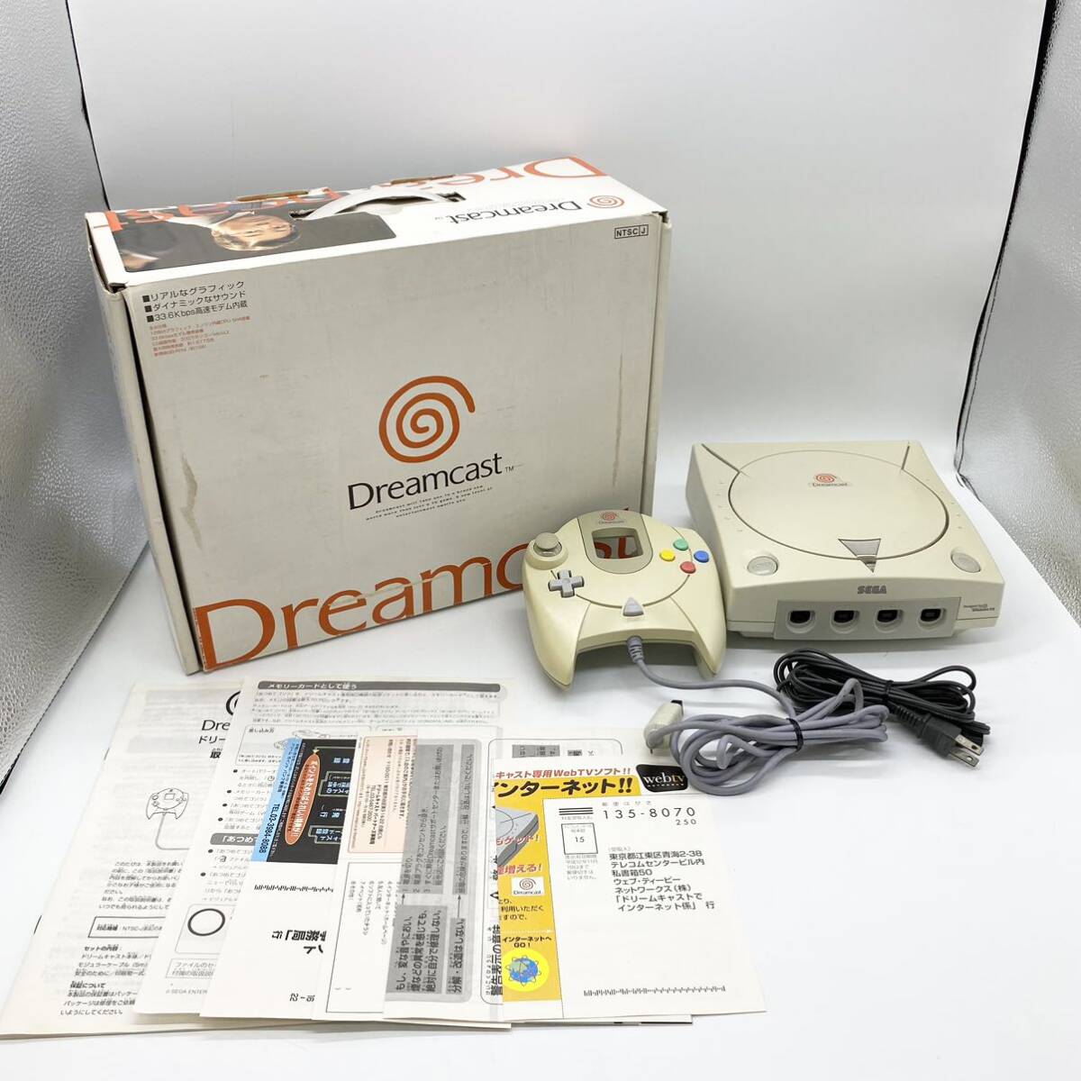 【ジャンク品】 SEGA Dreamcast セガ ドリームキャスト HKT-3000 コントローラー付 ゲーム機の画像1