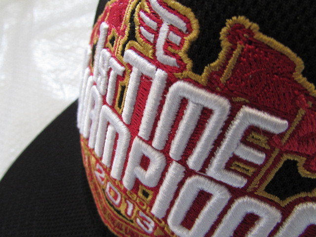 楽天 キャップ 未使用 2013 初優勝 CHAMPIONS イーグルス 松葉社製 一般 帽子 ロゴ 立体刺繍 ブラック FREEサイズ 57～59cm _画像2