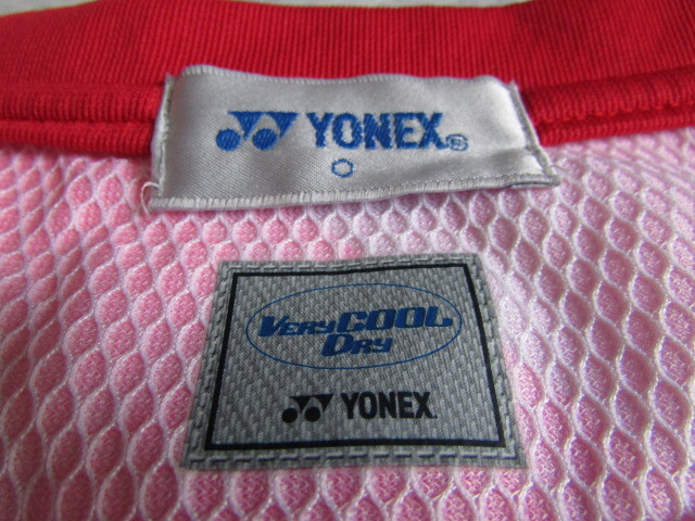 メンズ Oサイズ YONEX 未使用? 袋入り シワ有り きれい ゲームシャツ ヨネックス ホワイト系 バドミントン 日本代表 モデル 10349 10450円_画像4