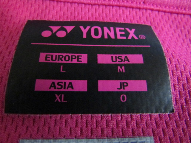 ウイメンズ Oサイズ 使用少なめ きれい 小さなゼッケン針跡有り YONEX 半袖 シャツ ゲームシャツ ヨネックス バドミントン 20622 7480円　_画像4