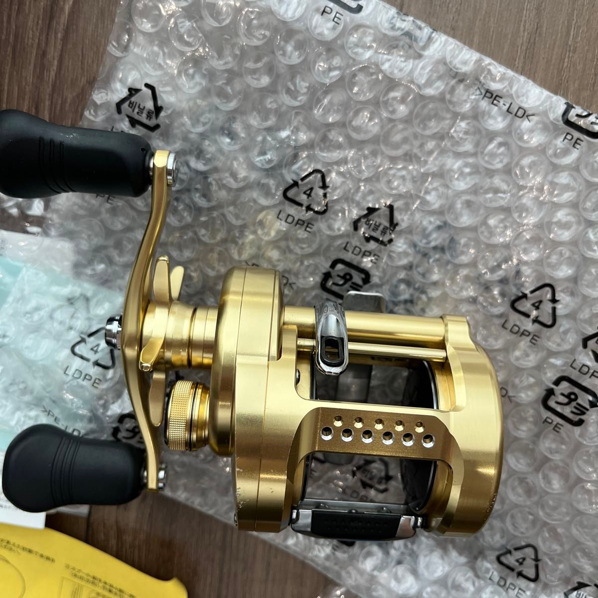 18カルカッタコンクエスト401 CONQUEST401 SHIMANO カルコン401 左巻き　レフト　 OCEA コンクエスト