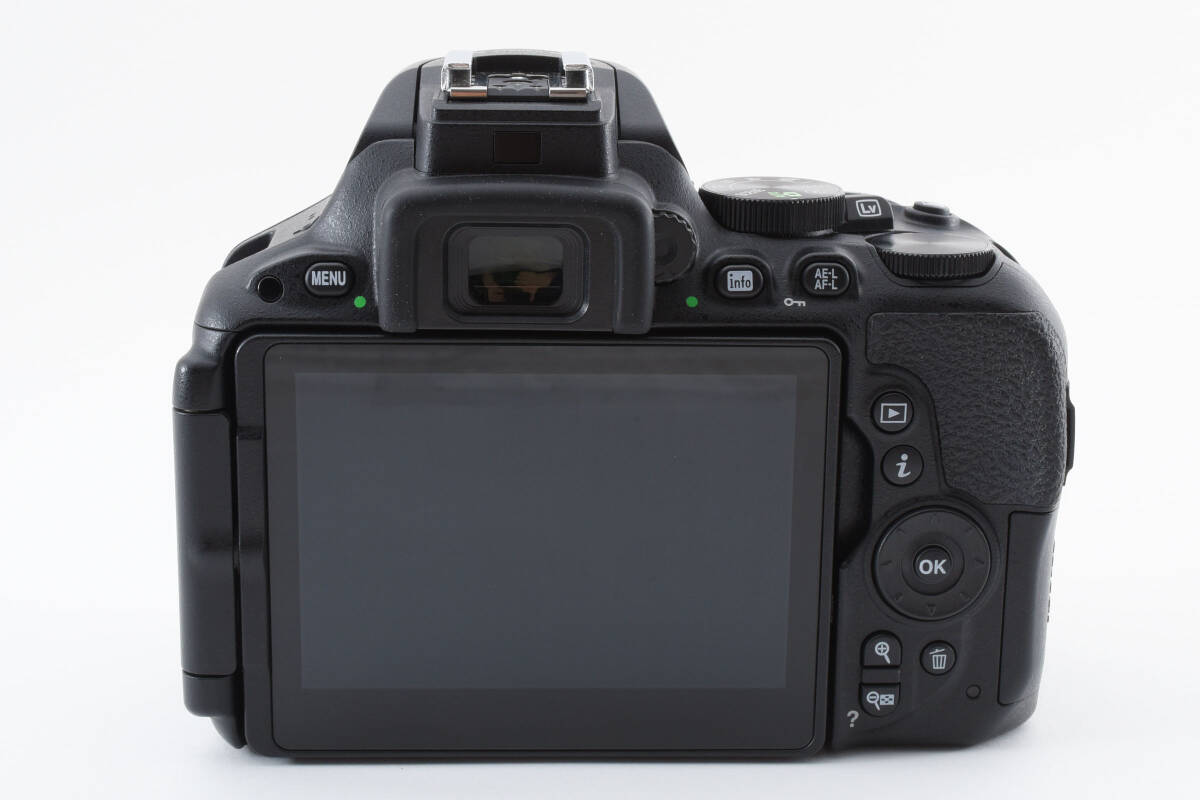 ★新品級★ ニコン Nikon D5500 ブラック ボディ ショット数1,106枚 バッテリー2個 #17439T_画像7