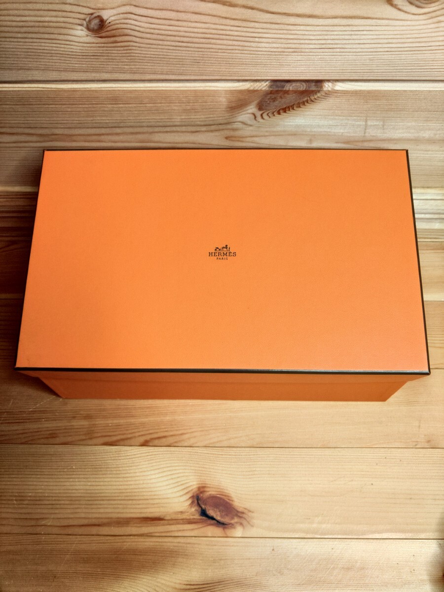 HERMES　空き箱　化粧箱　BOX エルメス オレンジボックス 35×21.5×13cm_画像1