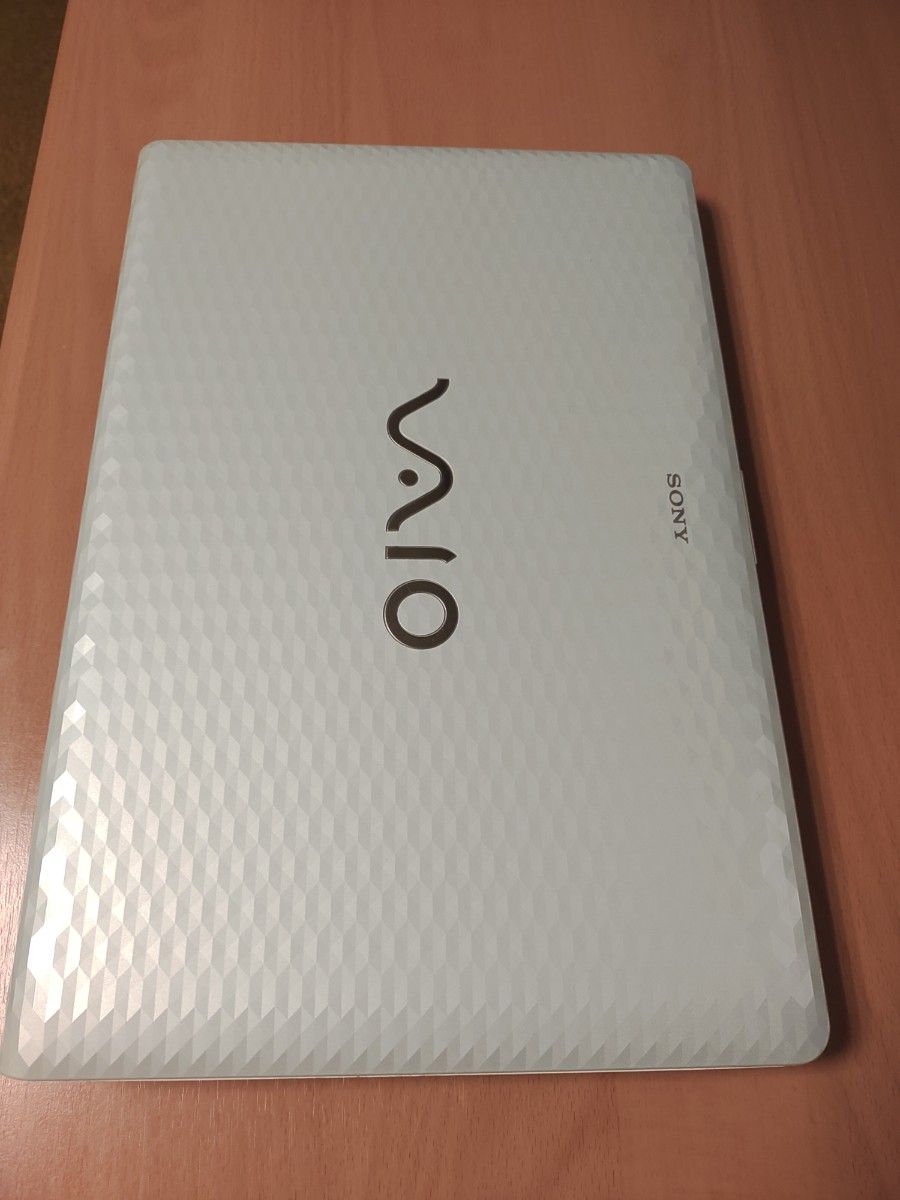 SONY VAIO　15.5インチ　 Core i5 2540M   メモリー12GB  SSD256GB