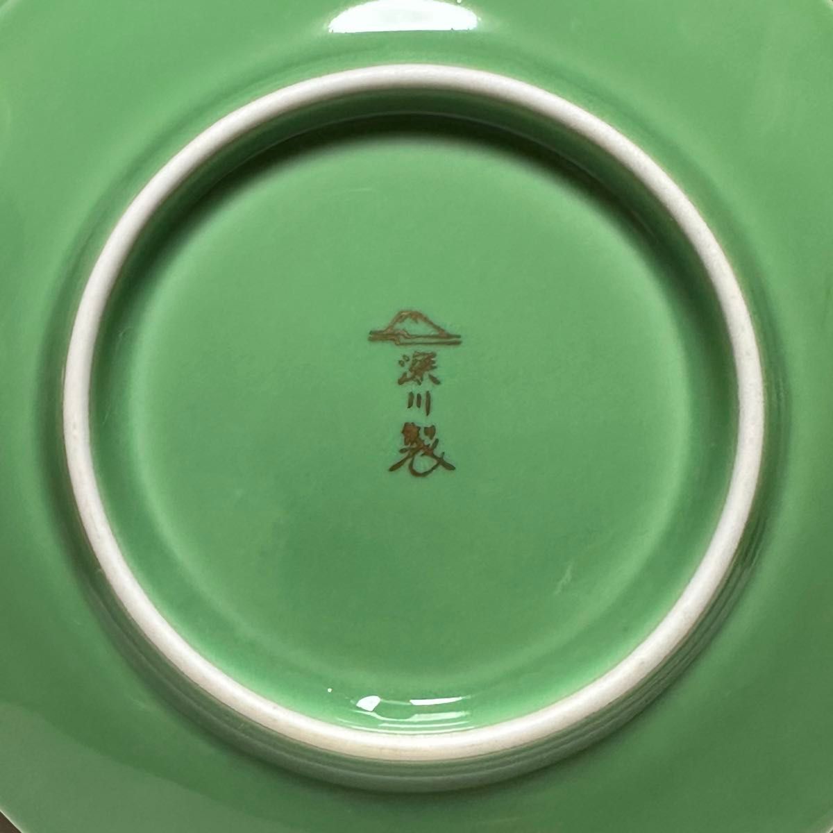 深川製磁 皇室御用達 丸茶托5枚セット グリーン 金彩|Yahoo 深川製磁 皇室御用達 丸茶托5枚セット グリーン 金彩|Yahoo