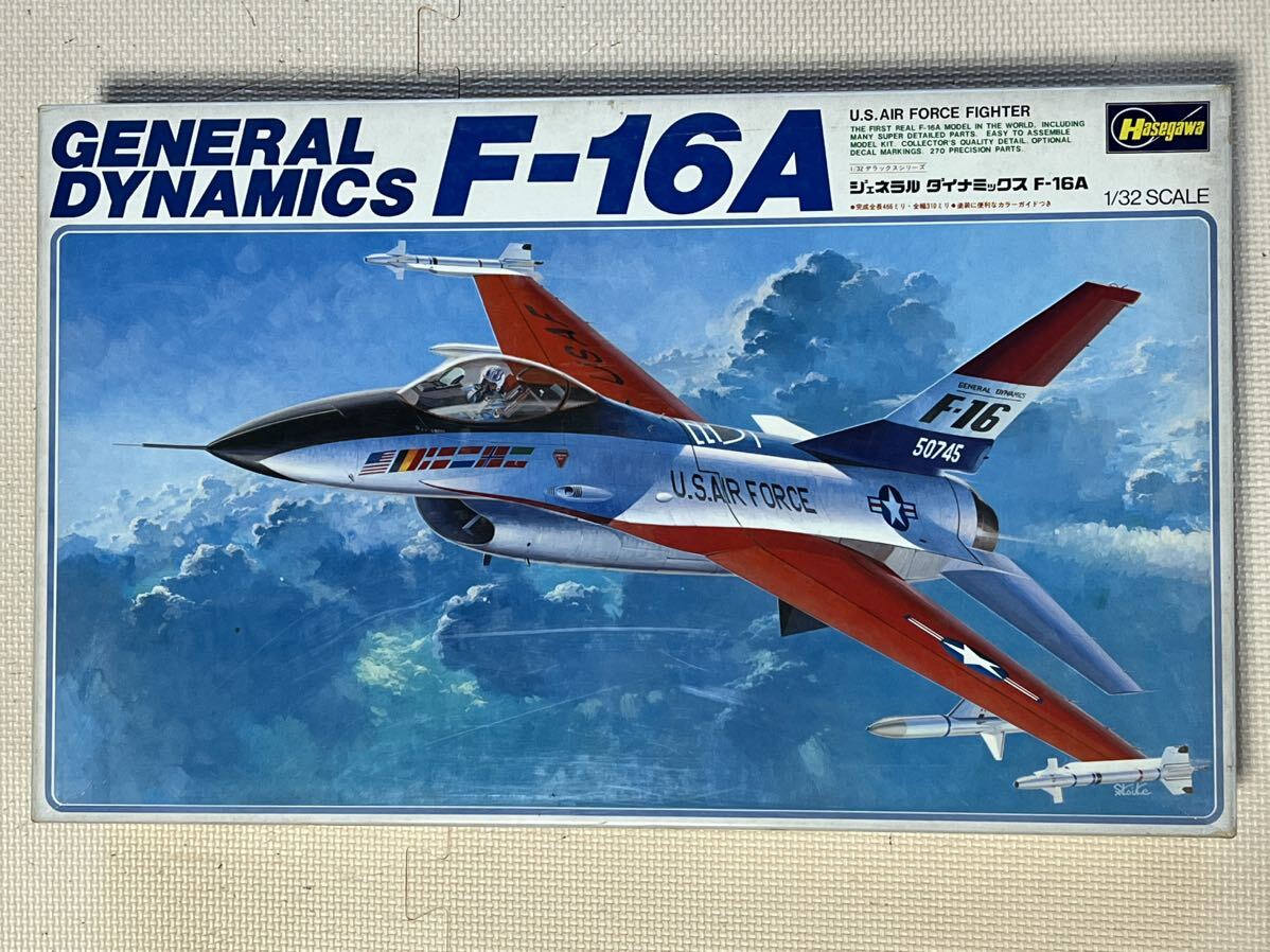 ハセガワ 1/32 ジェネラルダイナミックスF-16A プラモデル 未組立の画像1