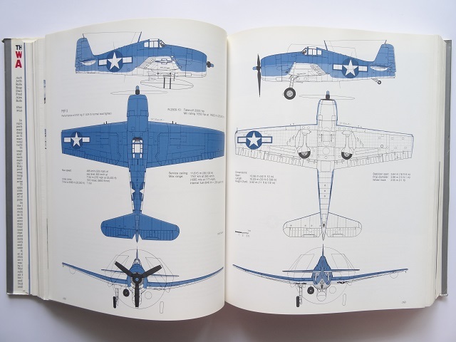 洋書◆第二次世界大戦の軍用機写真集 本 ミリタリー 飛行機 零戦 マスタング_画像2