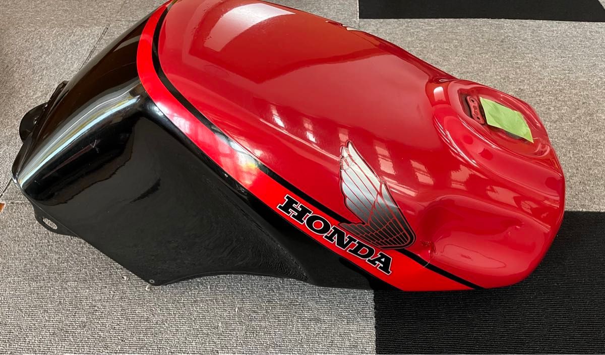 CBR400F 2型 赤黒 外装 外装セット フェンダー タンク サイド CBR400F 2型 赤黒 外装 外装セット フェンダー タンク サイド