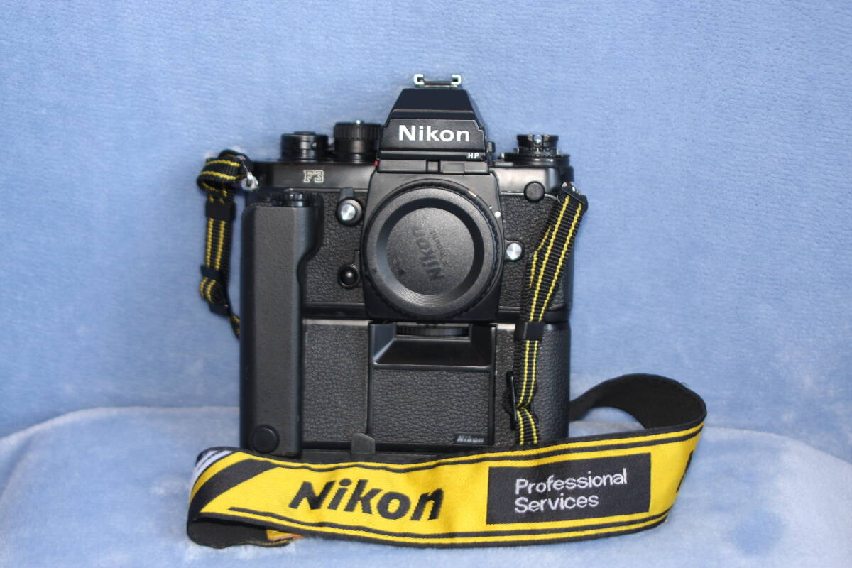 Nikon F3P モータードライブMD-4 三脚アダプターAH-2 MF-6B 裏蓋　プロスト_画像1