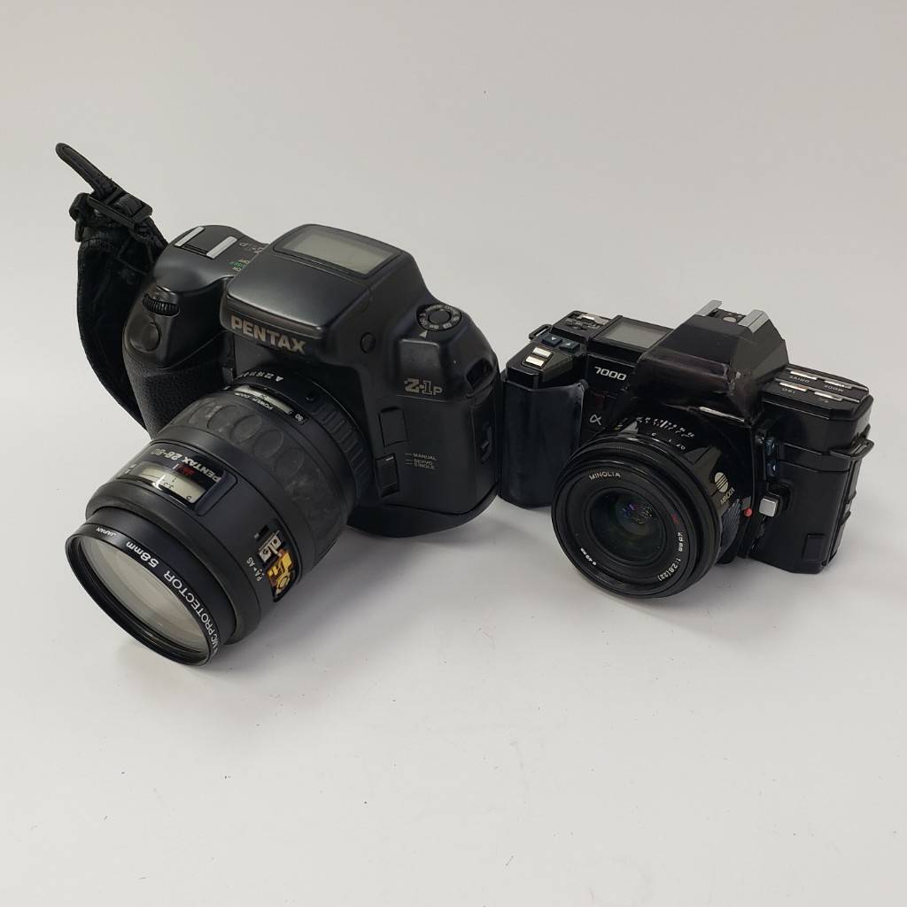 M061(10000)-585　カメラ・レンズまとめ　約10㎏　RICOH　リコー　CASIO　カシオ　PENTAX　ペンタックス　Nikon　ニコン　他　状態様々_画像2
