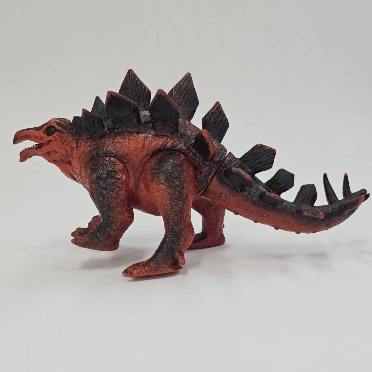 E13342(054)-607/MM13000　ソフビ　大協　ステゴサウルス　恐竜　怪獣　おもちゃ　玩具　コレクション_画像2