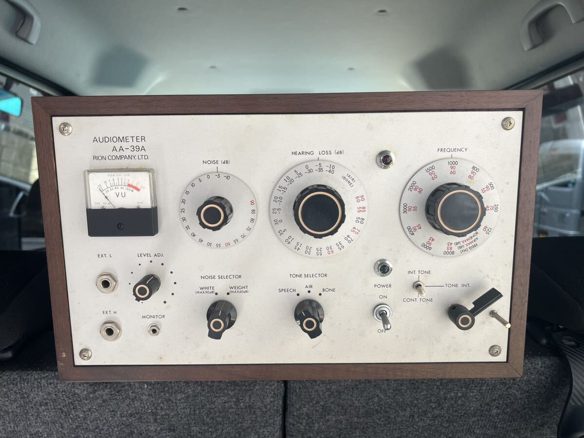 li on o- geo meter Ⅰ type AA-39 operation not yet verification junk treatment . power inspection equipment diagnosis for!li on corporation RION AUDIOMATER Showa Retro 